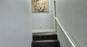Superb Homestay - Image 5