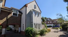 Pears Grove - Southbourne - Image 4