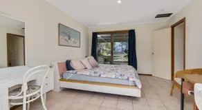 Grandads Beach House - Image 2