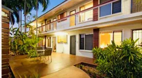 Tropical Oasis, saltwater pool In the heart of Parap Orange - Image 5