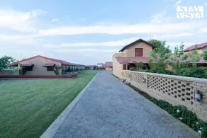 StayVista's Mud & Mirage - Pet Friendly & Projector - Image 5