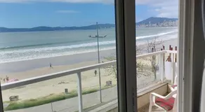 Apartamento 3 quartos e 3 sacadas de frente para o mar com visão panorâmica de toda praia de Itapema - Image 3