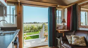 Hornington Manor Luxury Shepherd Huts - Image 3