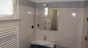 B&B Lil - Image 2