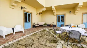 Awesome Home In Caltagirone - Image 3