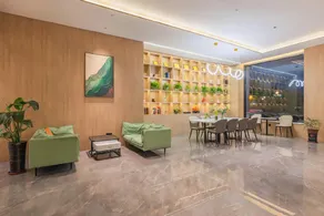 GreenTree Inn JiangSu Wuxi Jiangyin Huashi Avenue Huaxi Village Business Hotel - Image 4