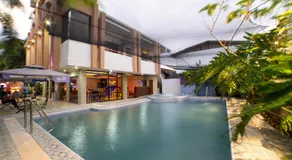 Casañas Suites - Image 3