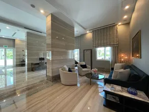 Lovely Studio at the Pearl Qatar - Image 2