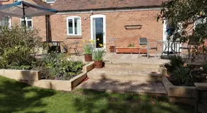 Risley Guest House - Image 5