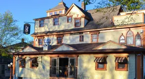 Black Friar Inn and Pub - Image 2