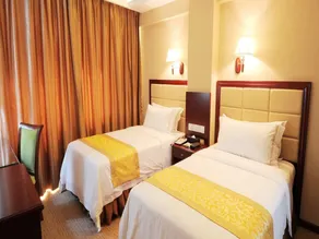 Vienna Hotel Yueyang Huarong Avenue - Image 3