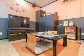 Hotel Takao Asile - Image 3