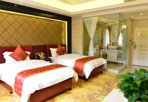 Verona Hotel - Image 2