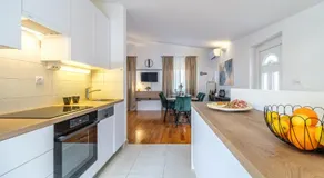 Apartments Tomy - Image 2