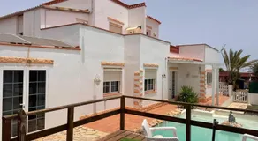 Aloha Villa con piscina - Image 2