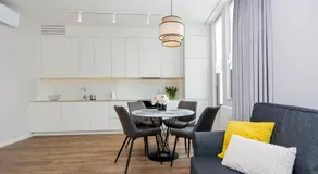 Yellow Rentyear Apartments - Image 4