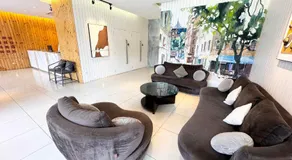 Hotel Sunflower - HLS - Image 3