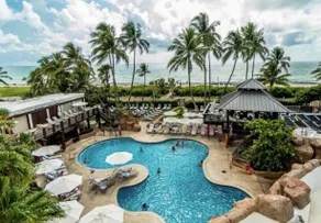 Condo en bord de mer avec piscine et accès direct à la plage! - Image 3