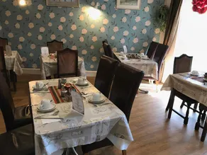 Abbey Lodge Hotel - Image 4