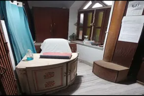 OYO Flagship 82990 Relax Inn Dumdum Park - Image 2