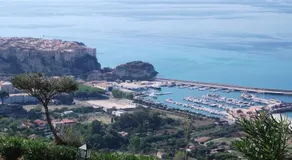 Charming two-bedroom condo in Southern Italy - Image 5