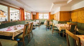 Hotel Dr Otto Murr B&B - Image 4