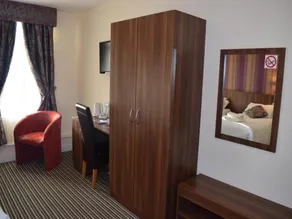 Star Anglia Hotel - Image 5