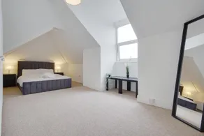 Ashley Road Apartment 3 - Image 2
