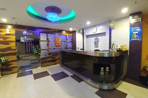 Hotel City International - Image 2