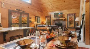 Ryes and Shine Bootlegger's Cabin! Hot Tub* Pool* Arcade* Billiards *EV * Pet Friendly - Image 4