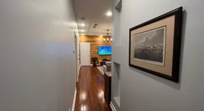 Cozy Chicago Apartment next to the River - Image 4