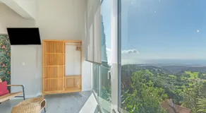 Chambre chez l'habitant avec terrasse, sauna et jardin | Vue mer | Idéale pour le télétravail - Image 3
