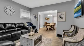 Close to Niagara Fall Dream Home - Image 2
