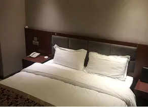 Dengying Hotel - Image 4