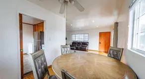 Spacious Two Bedroom in Santa Monica #E - Image 2