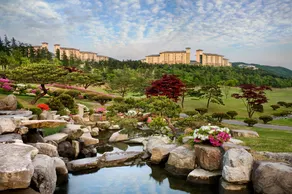Oak Valley Resort - Image 2