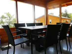 Sydney Lake Lodge - Image 2