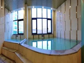 ON City Hotel - Image 4