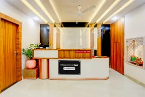 Super Townhouse Oak Dhanbad Central Near Golf Ground - Image 5