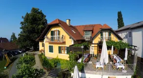 Weingut Skoff Original - Image 4