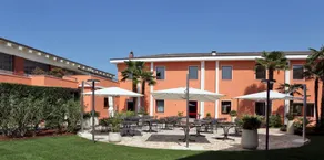 Veronello Resort - Image 4