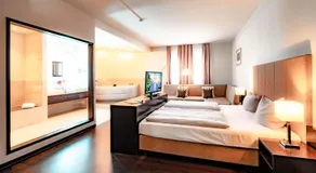 Friendly Cityhotel Oktopus - Image 2