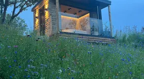 Brook Bottom Farm luxury apartments and Farmhouse - Image 5