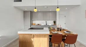 Damson Barn, modern barn conversion free parking - Image 3