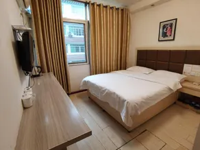 Haibo Esports Boutique Hotel (Xiaoting Central Market Branch) - Image 2