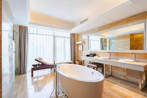 Panzhihua Hongge Hot Spring Holiday Hotel - Image 2
