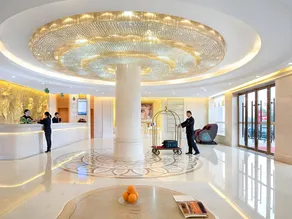 Vienna Hotel Hubei Macheng Cultural Town - Image 2