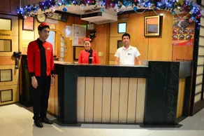 Hotel Sogo - Monumento, LRT Station - Image 5