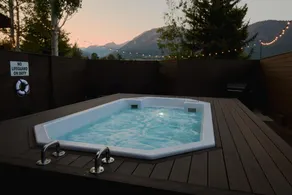 Gravity Haus Big Sky - Image 5