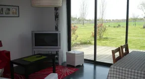Komfortabelt sommerhus (2 *), rolige og lyse, vinmarker og flodmunding, med swimming pool - Image 5